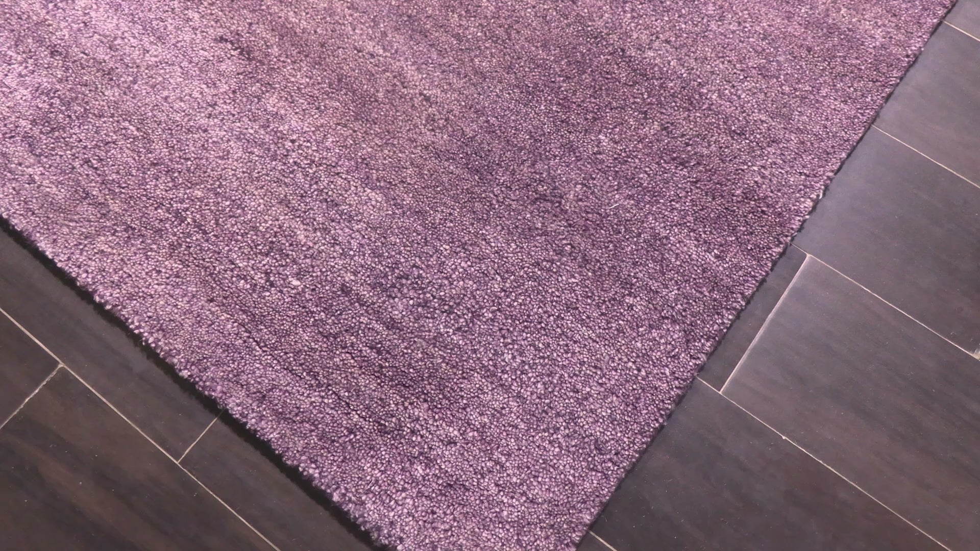 Aubergine Multi Size Modern & Contemporary Plush Pile Solid Grainy Texture Hand Woven 100% Wool Oriental Area Rug