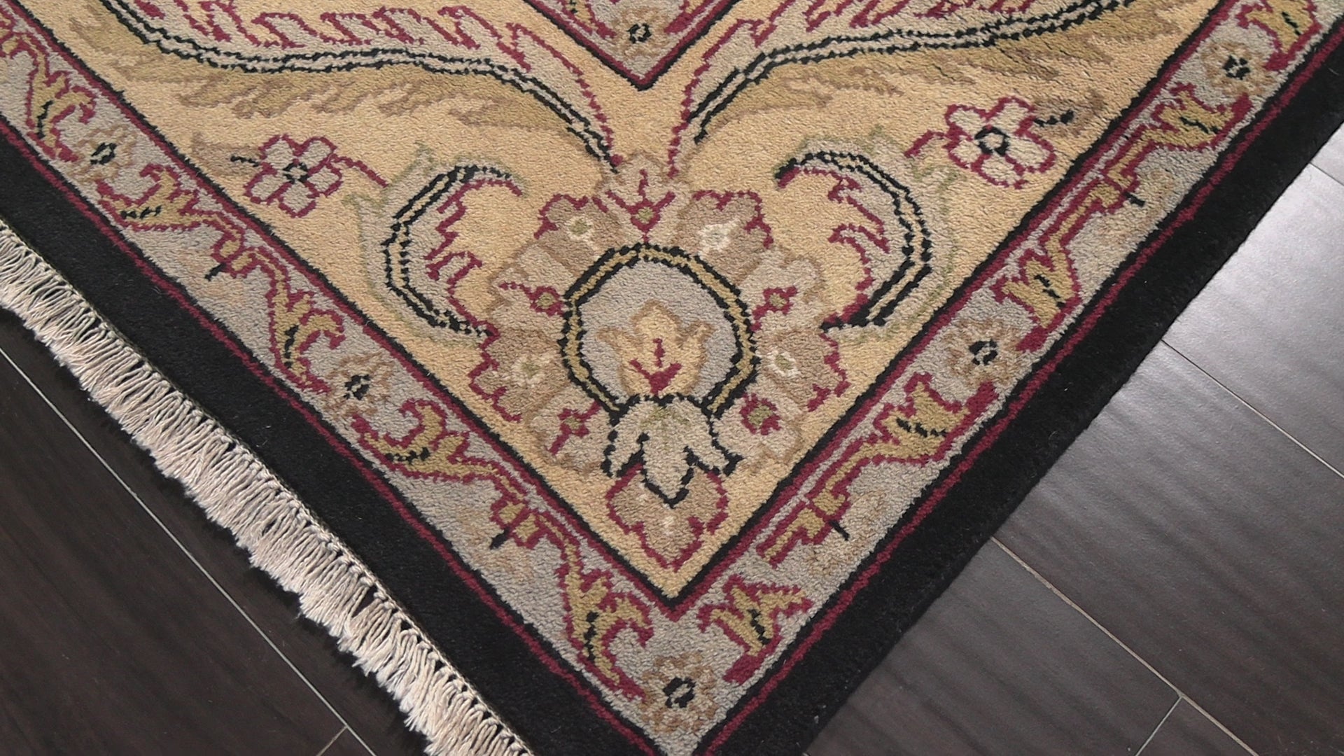 Black 5'11''x8'11'' Agra Traditional Botanical Hand Knotted Wool Oriental Area Rug