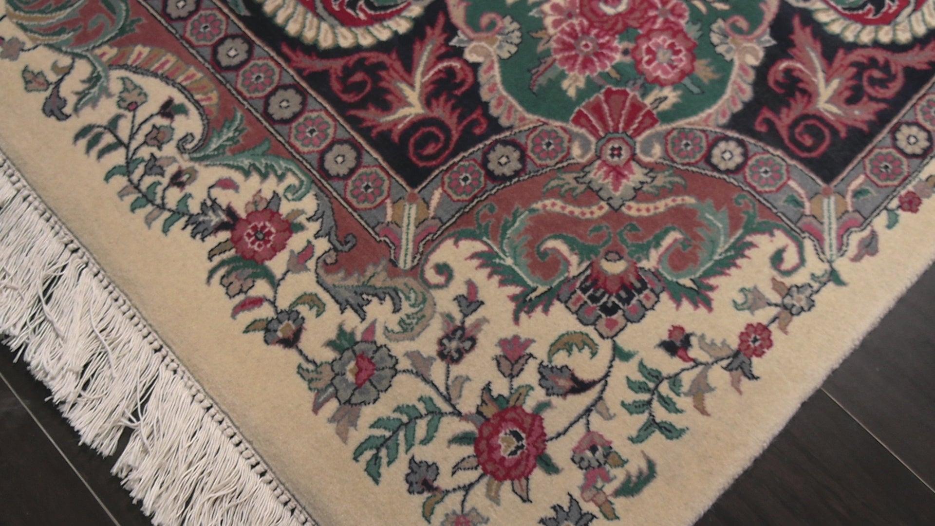 Ivory 8'1''x10'4'' Pak Persian Traditional Floral 300 KPSI Hand Knotted New Zealand Wool Oriental Area Rug