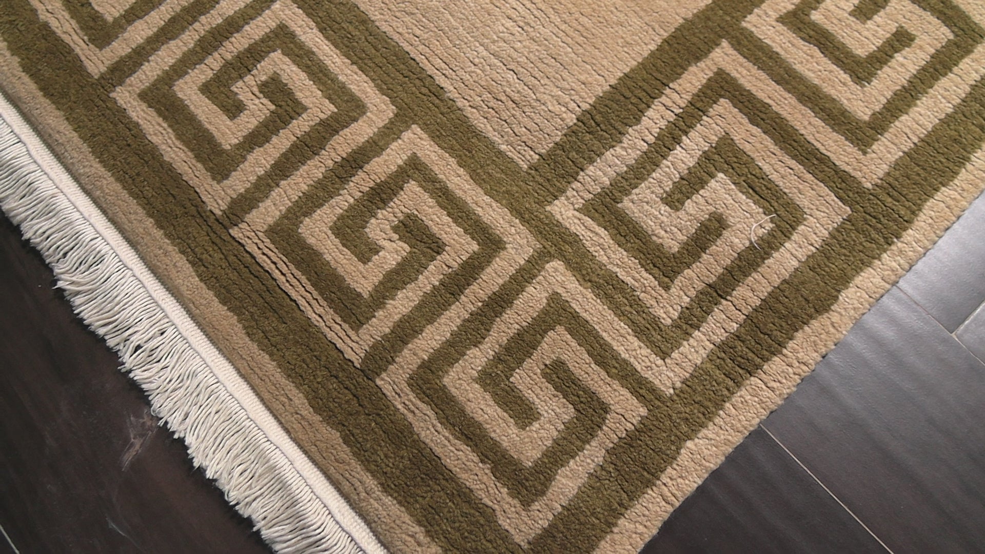 Warm Beige 5'10''x8'7'' Tibetan Modern & Contemporary Plush Pile Greek Key Hand Knotted New Zealand Wool Oriental Area Rug