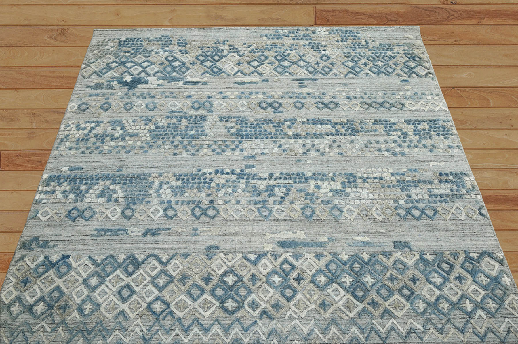 Ellerbee 6x9 Gray LoomBloom Hand Knotted Modern & Contemporary Textured Tibetan 100% Wool Oriental Area Rug