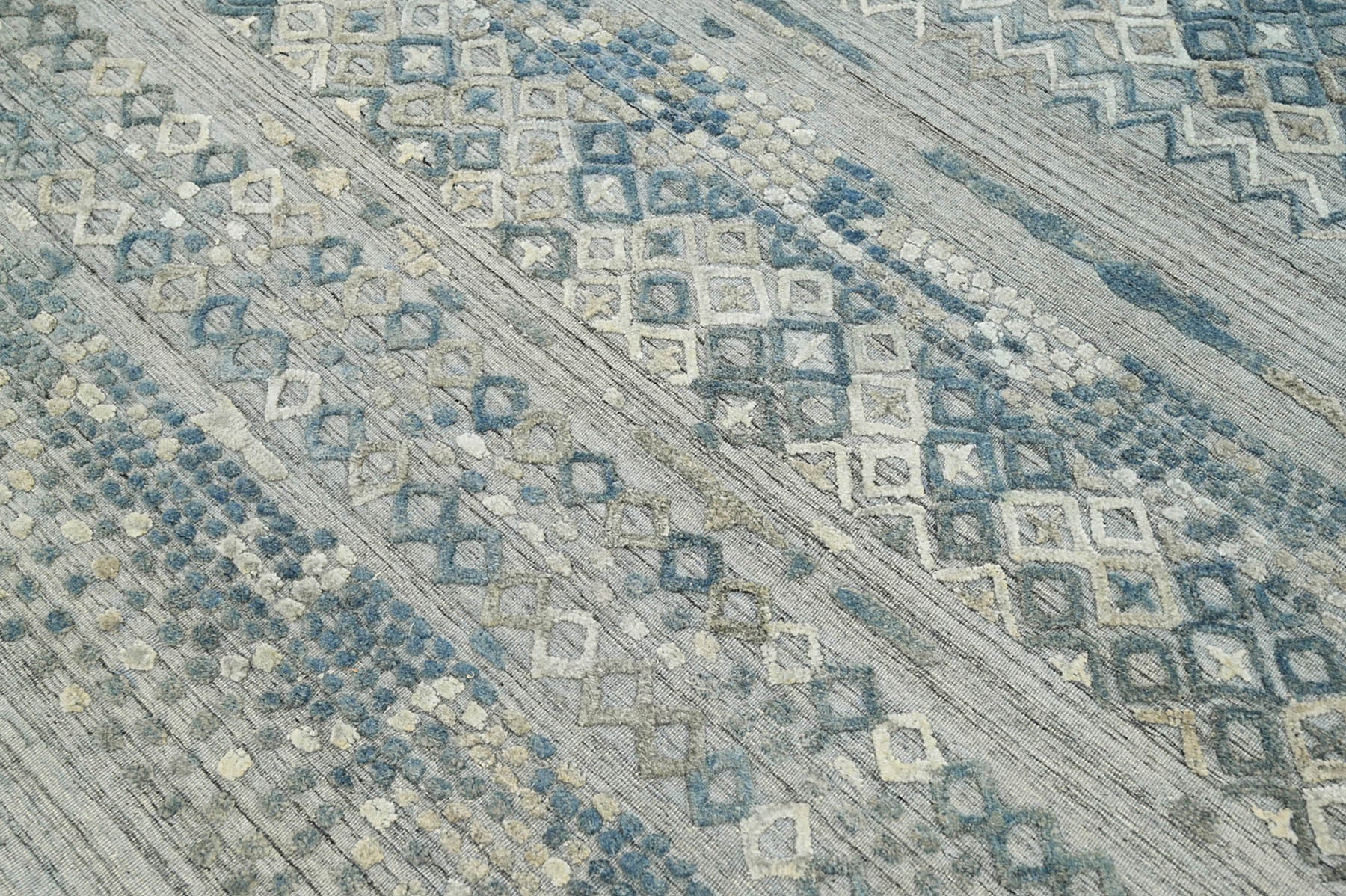 Ellerbee 6x9 Gray LoomBloom Hand Knotted Modern & Contemporary Textured Tibetan 100% Wool Oriental Area Rug