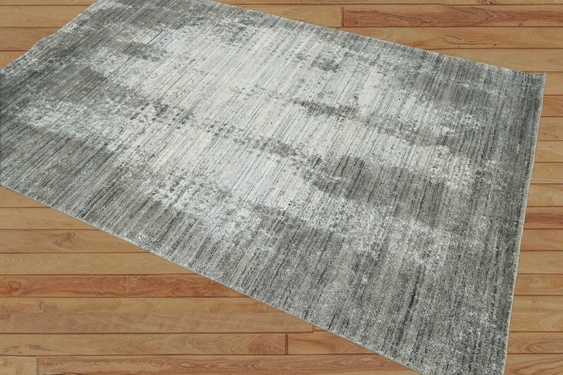 5x7 Gray, Silver Hand Knotted 100% Wool Modern & Contemporary Oriental Area Rug