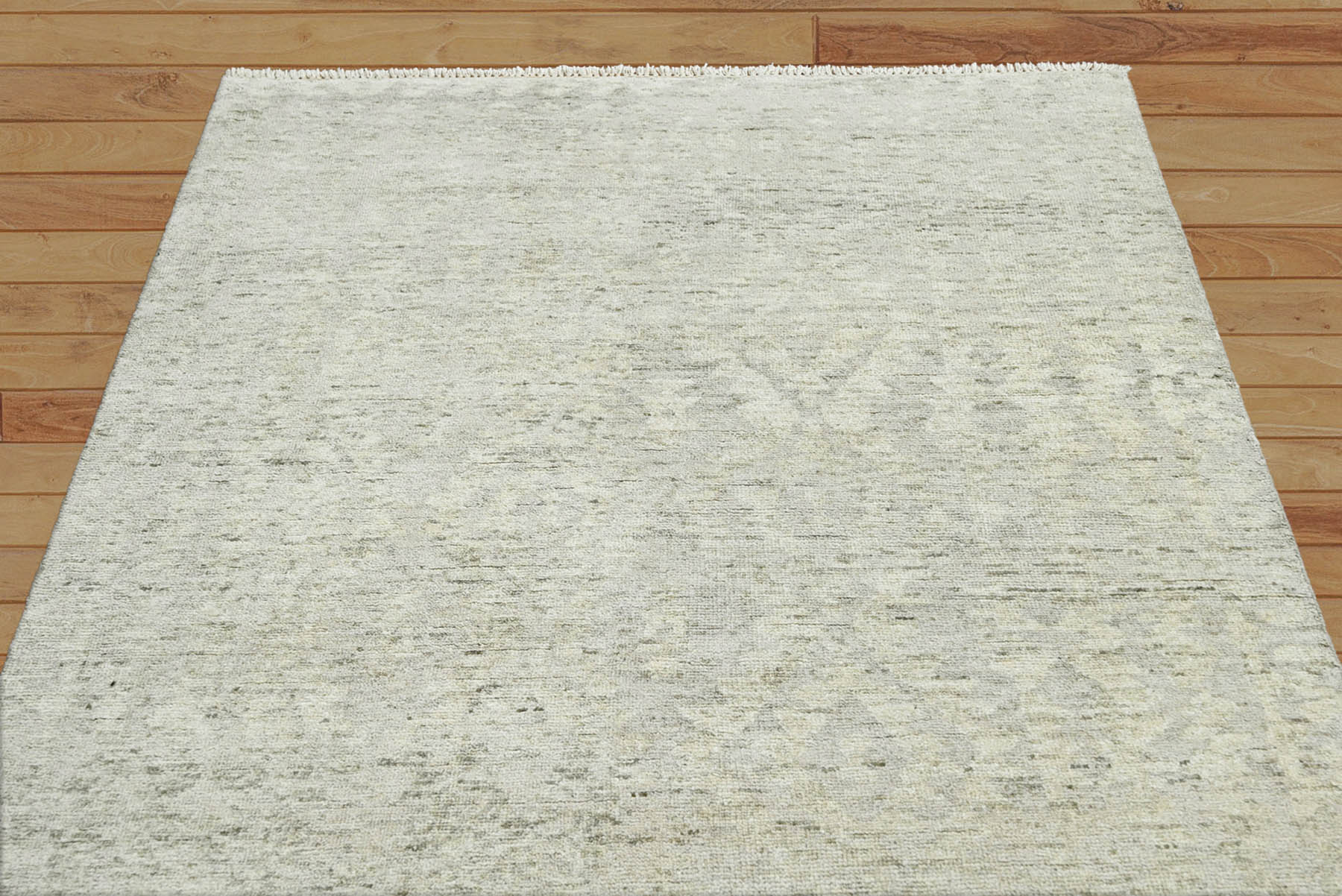 Annsley 5x7 Gray, Beige Hand Knotted Abstract Tibetan  100% Wool  Modern & Contemporary  Oriental Area Rug