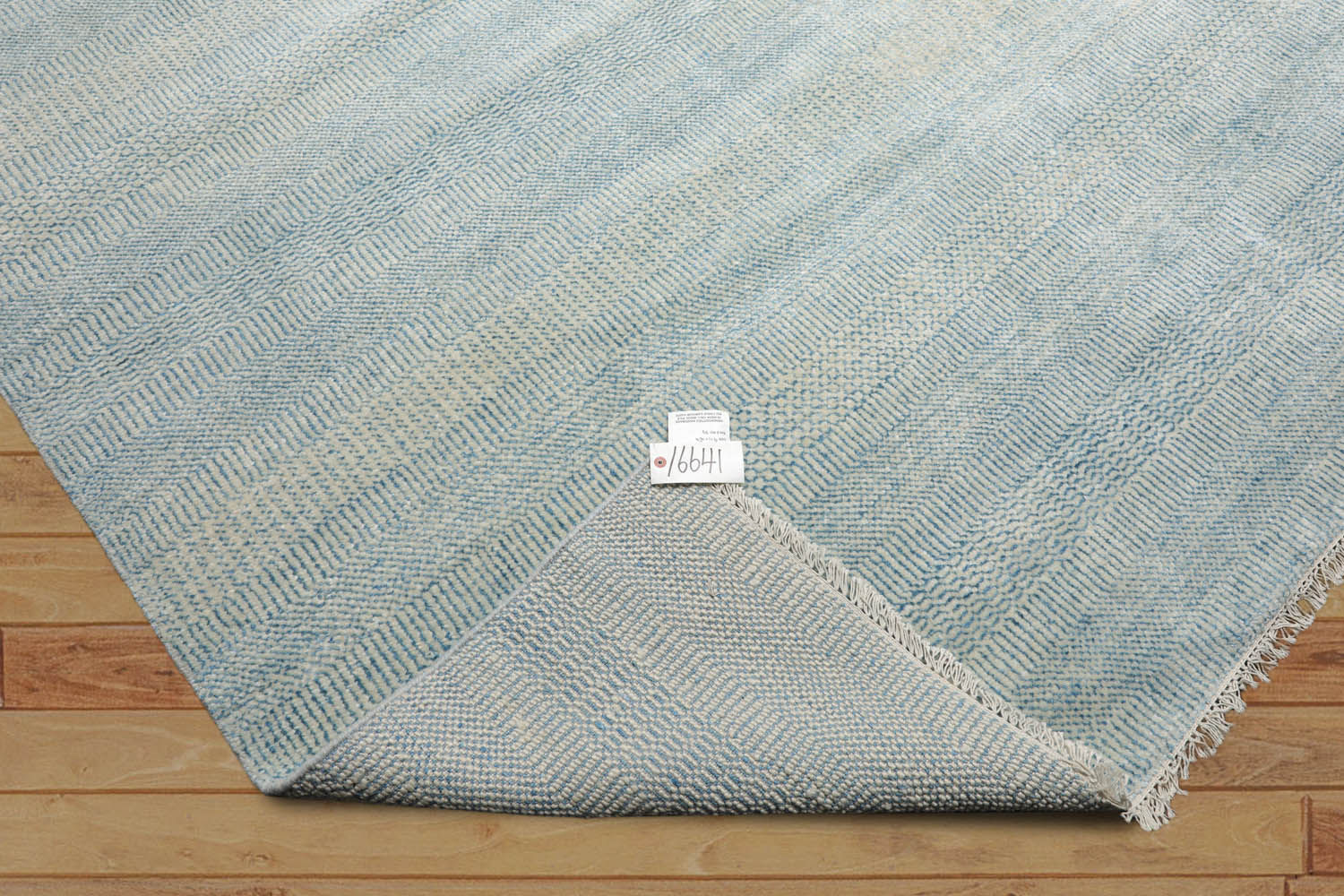 Multi Size Ivory,Aqua Hand Knotted Wool and Silk Modern & Contemporary Oriental Area Rug