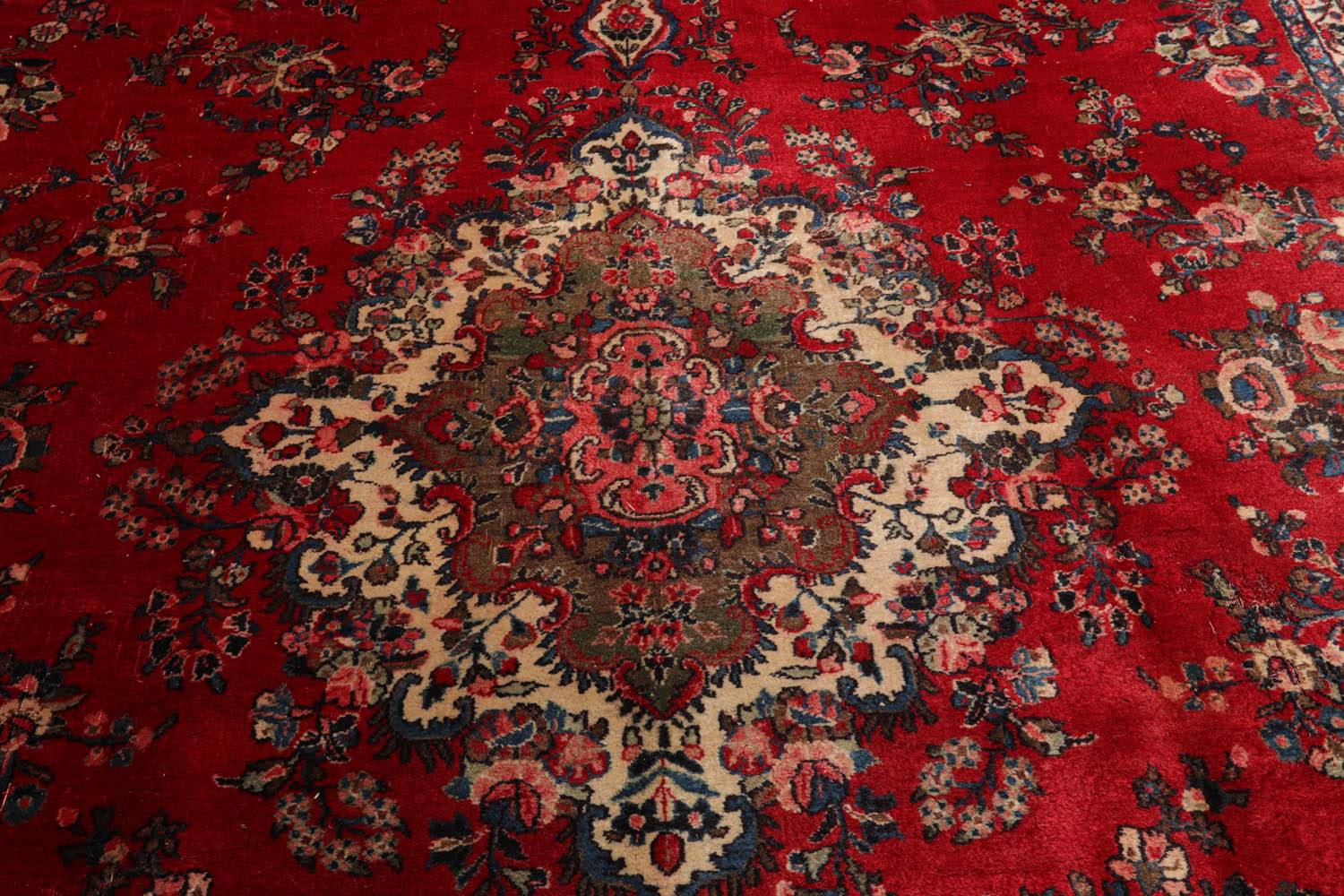 Elwee Palace Red, Charcoal Hand Knotted 100% Wool Traditional Oriental Area Rug