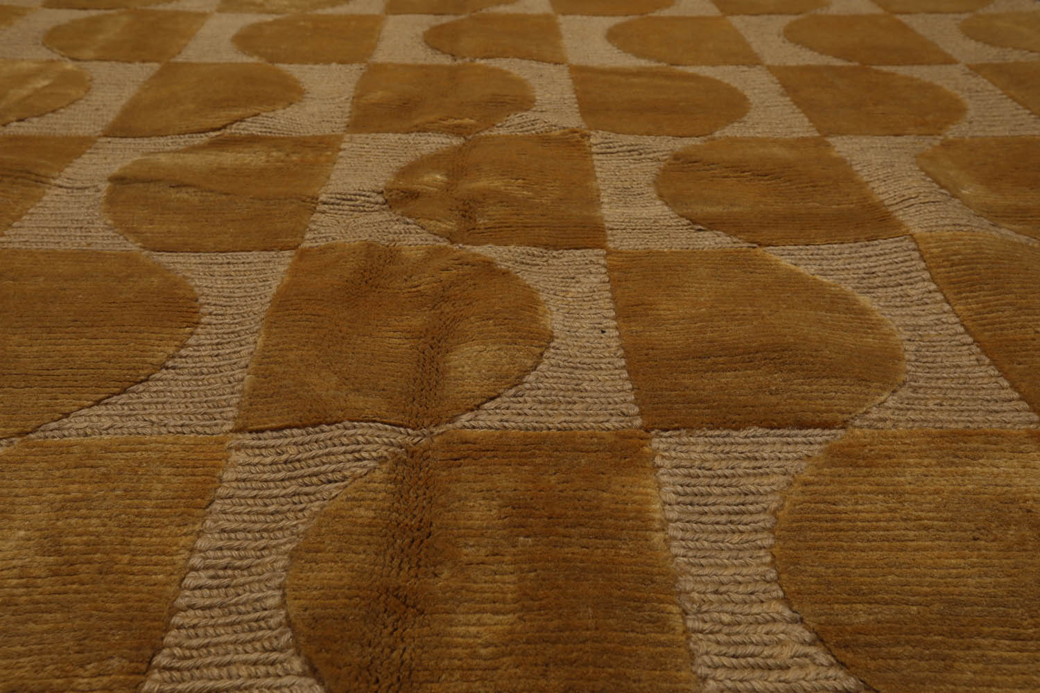 Fahie 5x7 Hand Knotted Tibetan 100% Wool Modern & Contemporary Oriental Area Rug Tone on Tone Gold Color