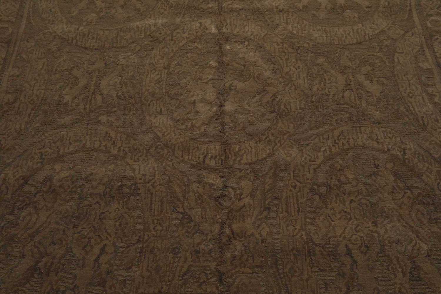 Aselemo 6x9 Hand Knotted French Aubusson Savonnerie 100% Wool Asmara Traditional  Oriental Area Rug Tone on Tone Olive, Color