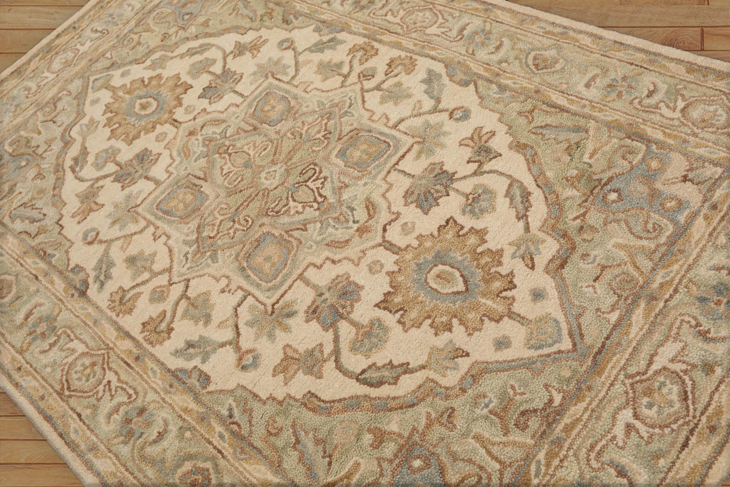 Lubonski 5x8 Hand Tufted Hand Made 100% Wool Tabriz Traditional Oriental Area Rug Beige, Mint Color