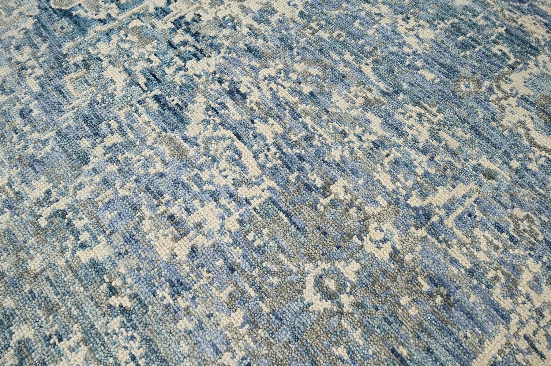 7' 11"x9' 11" Beige Blue Gray Color Hand Knotted Indo Oushak  100% Wool Transitional Oriental Area Rug